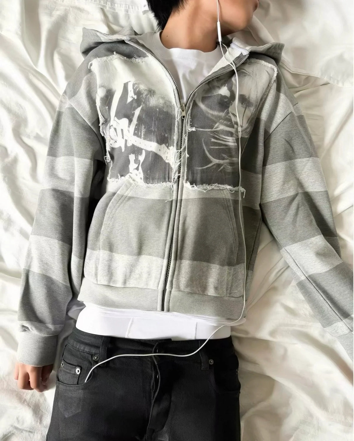 Zip hoodie
